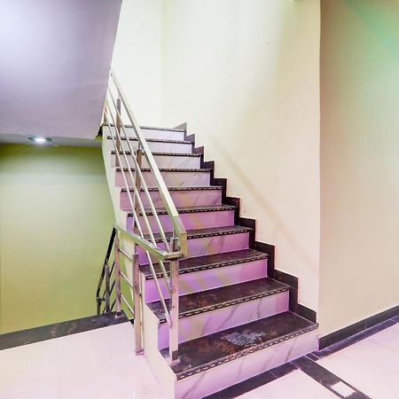 Hotel O Mandakini Galaxy Hotel Kanpur Exteriör bild