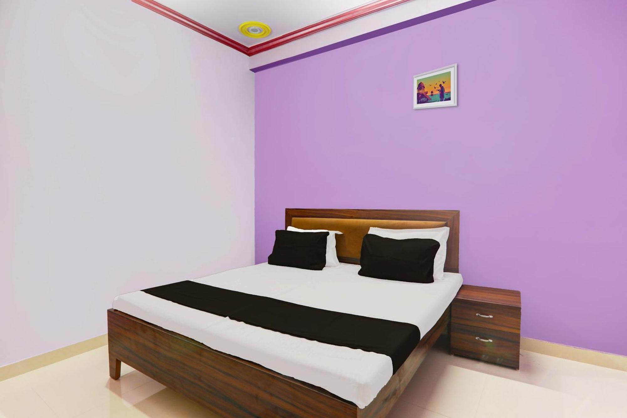 Hotel O Mandakini Galaxy Hotel Kanpur Exteriör bild
