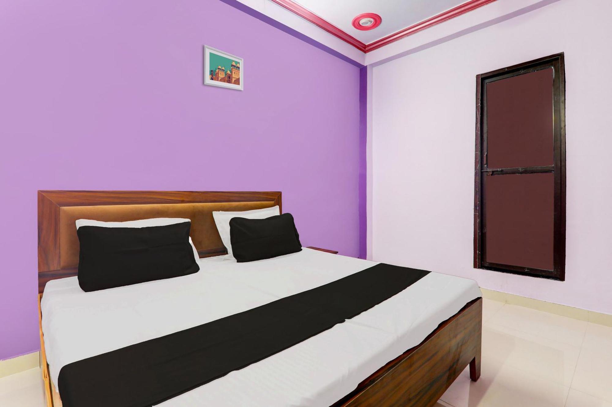 Hotel O Mandakini Galaxy Hotel Kanpur Exteriör bild